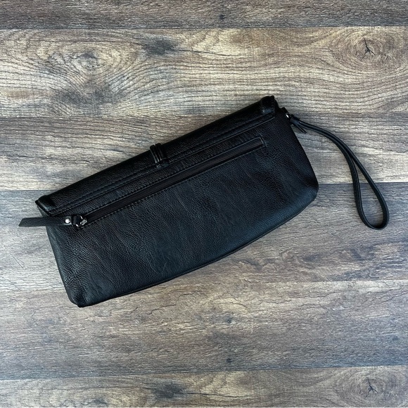 Simply Vera Wang Black Wristlet Clutch with Tassels - Picture 3 of 11